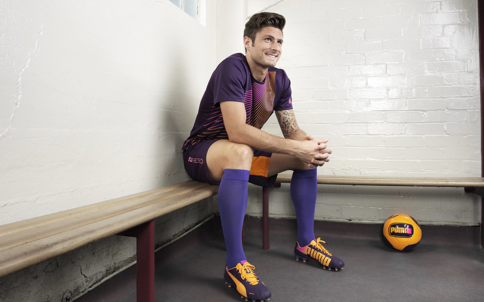 女篮姑娘的笑容点亮中国体育,226cm女篮