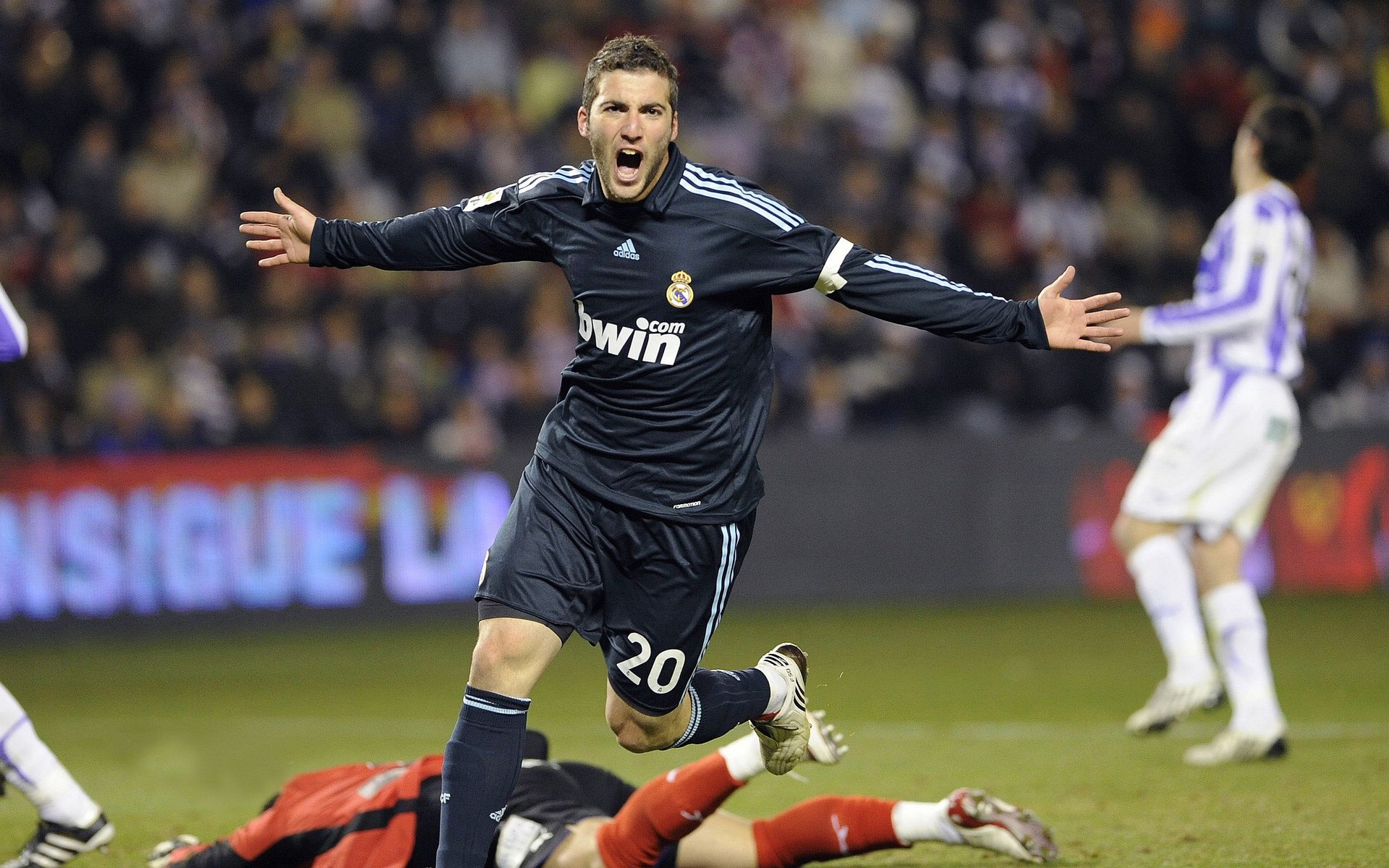 CS2枪法操作极致精彩,cs2枪法操作极致精彩动作